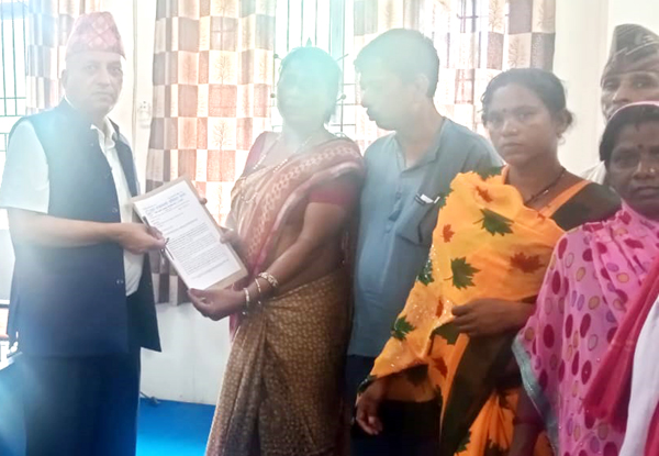 हरचवाचरवाद्वारा सप्तरीसहित मधेशका  ८ वटै जिल्लामा एकै साथ मागपत्र पेश
